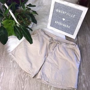 Alpine Design Size 10 Tan Pinstriped Shorts